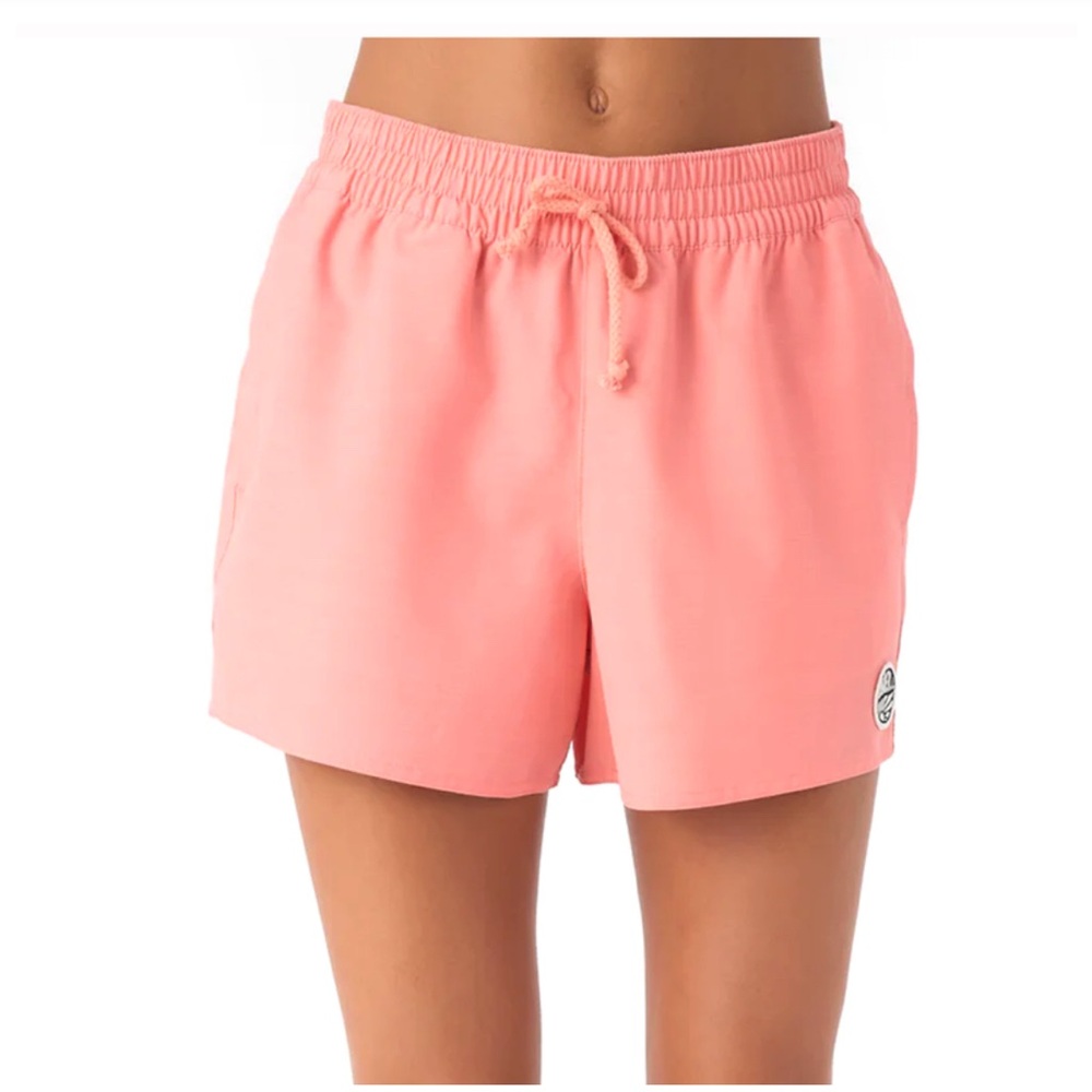 NEW! O’Neill coral board shorts - M